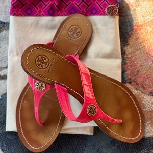 🖤 BLACK FRIDAY SALE 🖤 Tory Burch sandals
